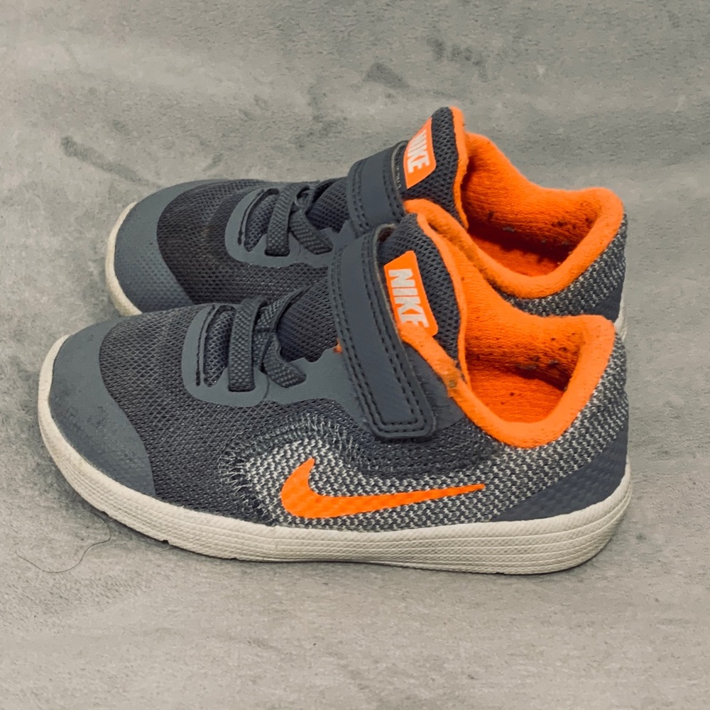 Toddler sneakers